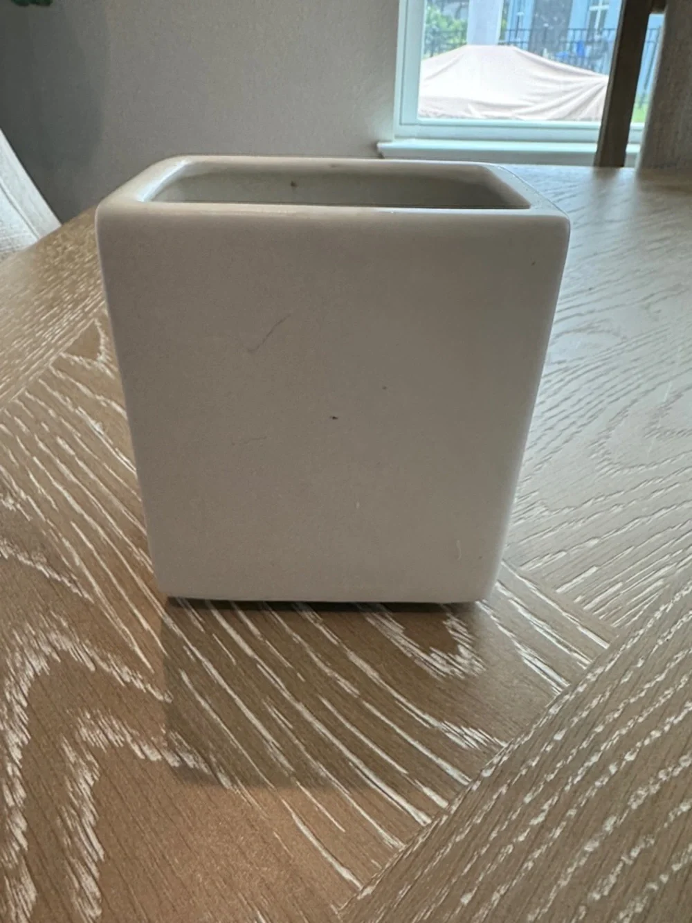 William Sonoma Sponge and Brush holder